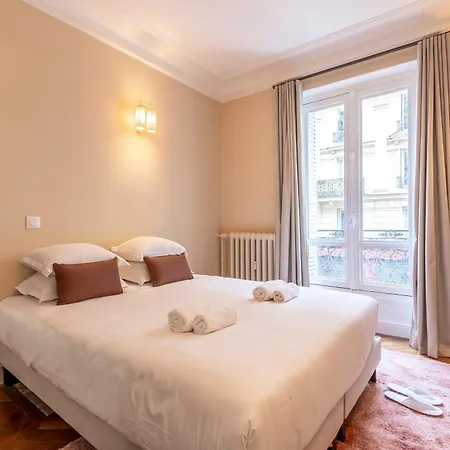 Sweett - La Perle Ii Apartment